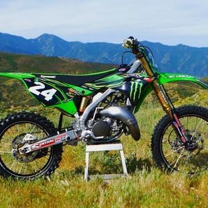 Meet your Posher, Kenji